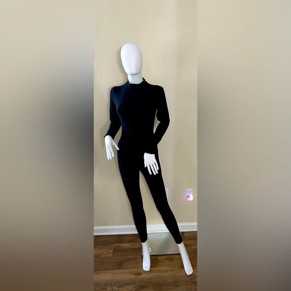 SPEERISE IS THE BRAND size M CAT WOMAN SUIT